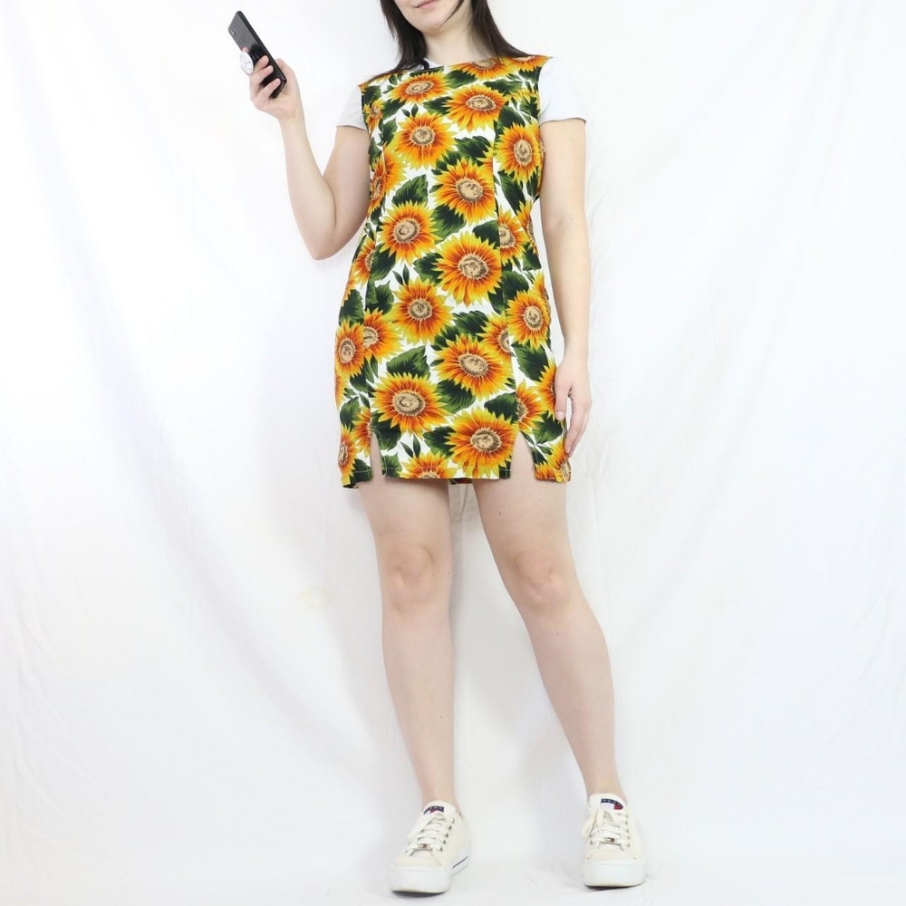 Vintage Sunflower Dress 🌻